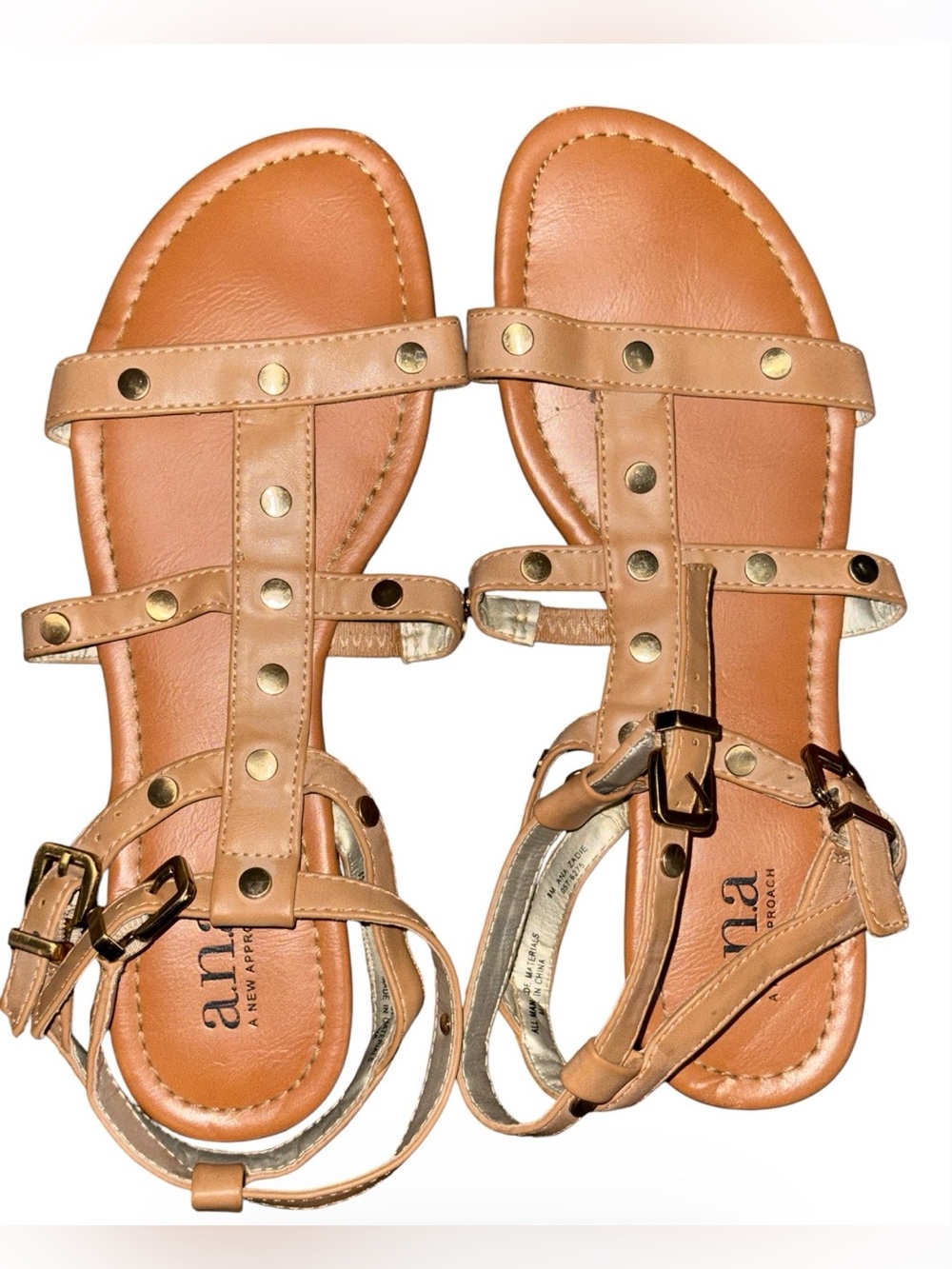 💎💎Anna Tan Gladiator Studded Buckle Sandals💎💎